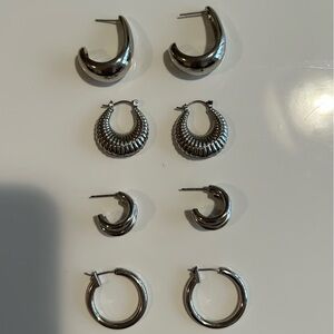 Set of silver hoops